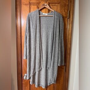 Carly Jean Los Angeles Gray Long Duster Cardigan